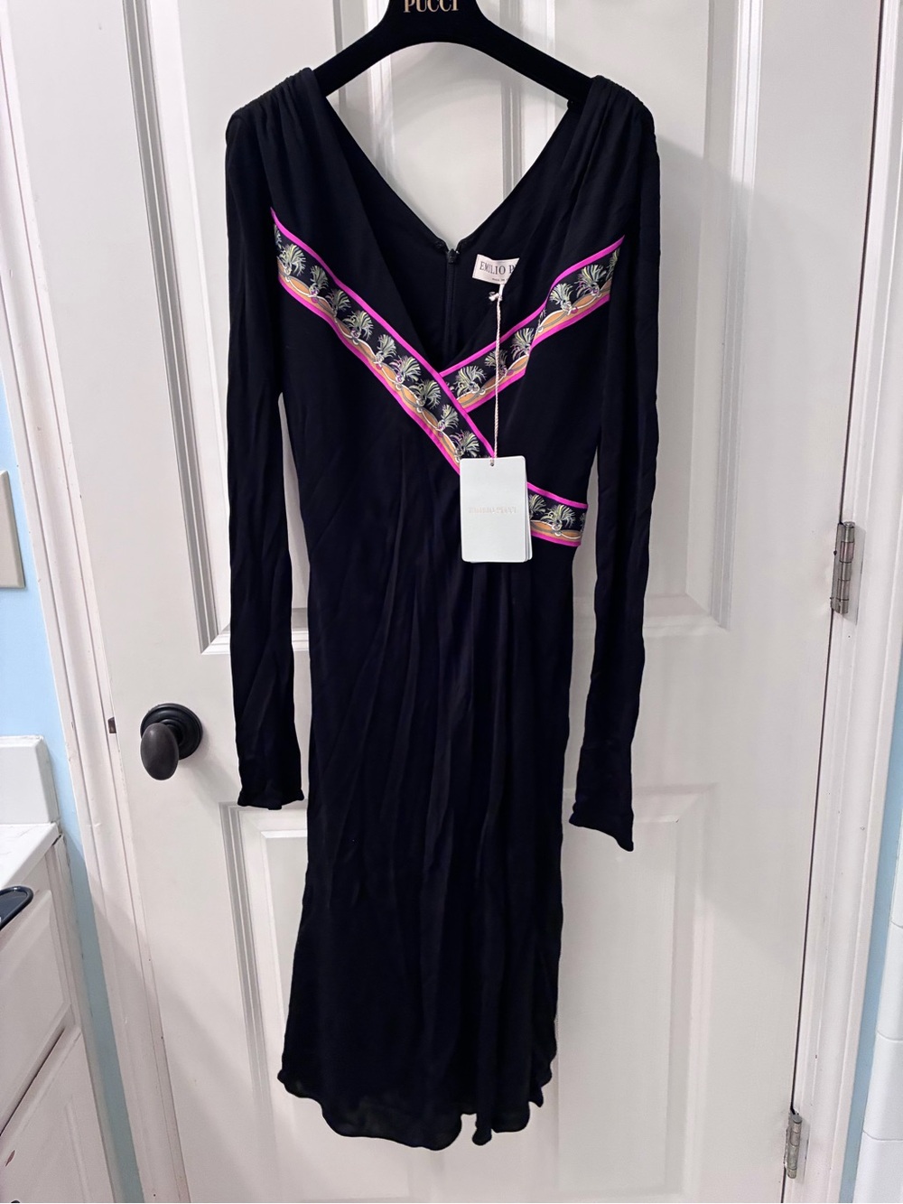 RARE! Elegant Authentic Vintage Emilio Pucci Black Long-Sleeve Midi Dress